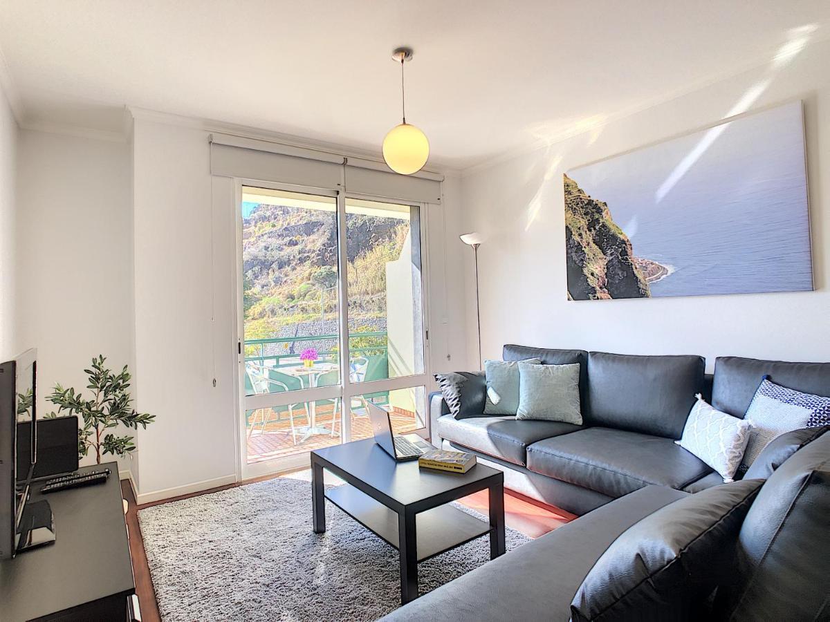 Sea N' Sun Apartment By Lovelystay Ribeira Brava Exteriér fotografie